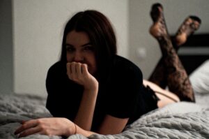 sex adresar crnka mlada